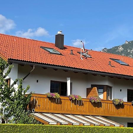 Das Bergquartier - Ferienwohnung Zugspitze Оберау Экстерьер фото
