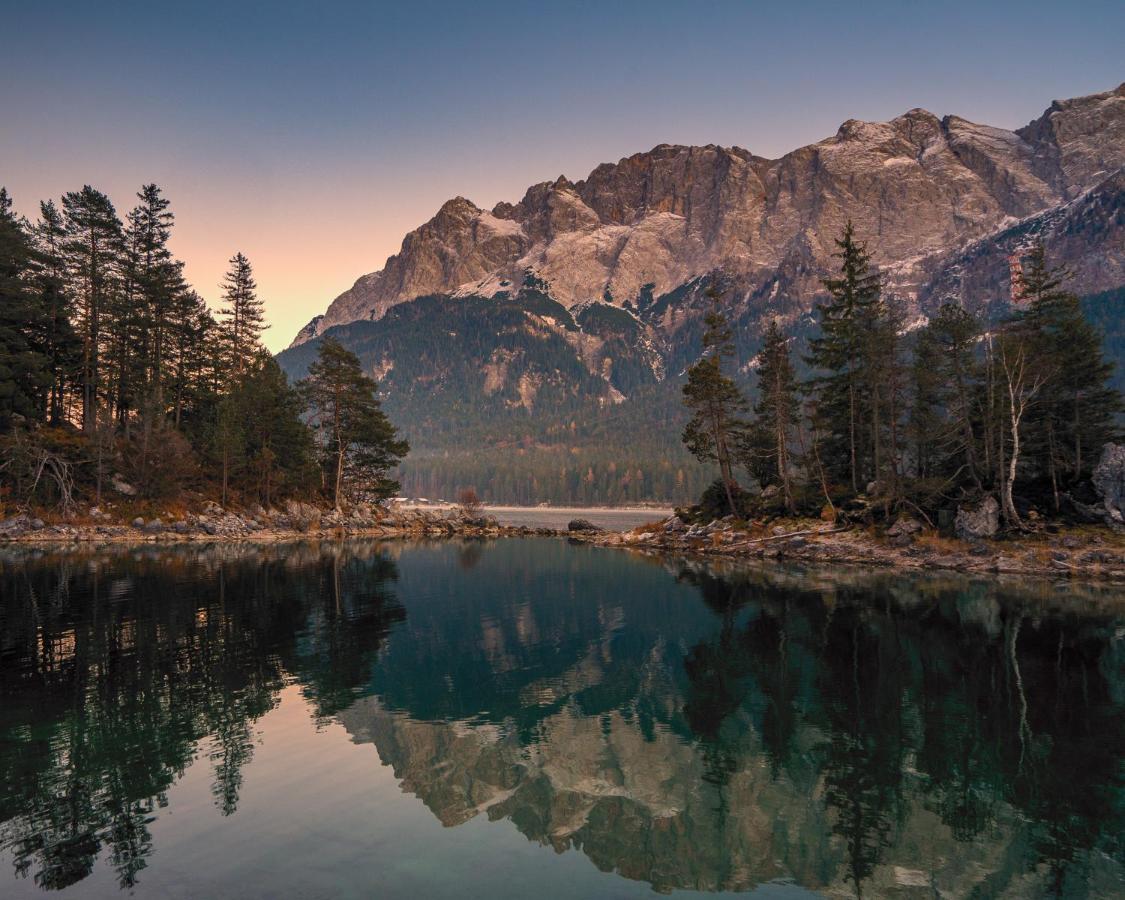 Das Bergquartier - Ferienwohnung Zugspitze Оберау Экстерьер фото